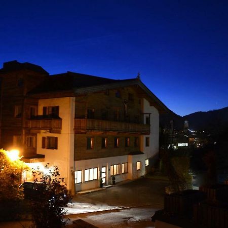 City-Apart Kitzbuehel Apartment Bagian luar foto