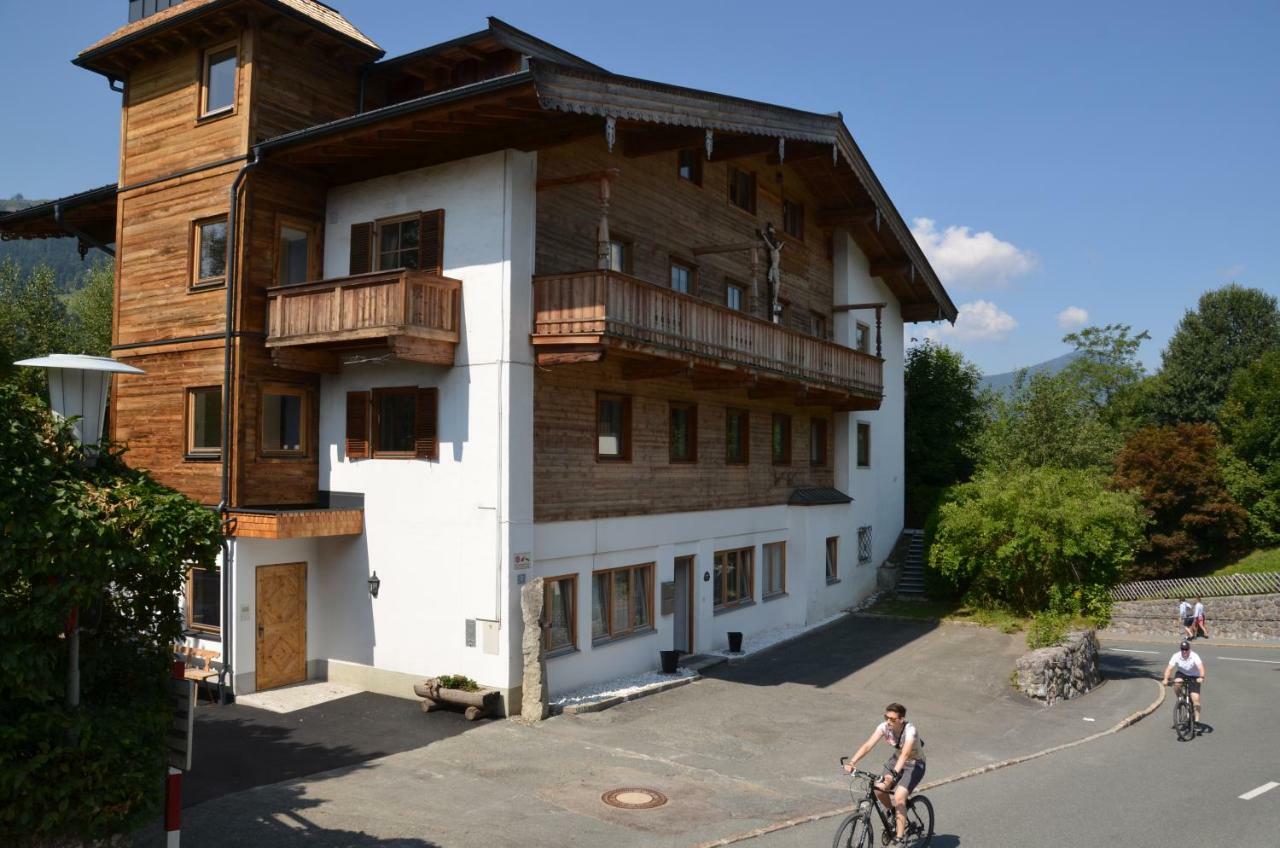 City-Apart Kitzbuehel Apartment Bagian luar foto